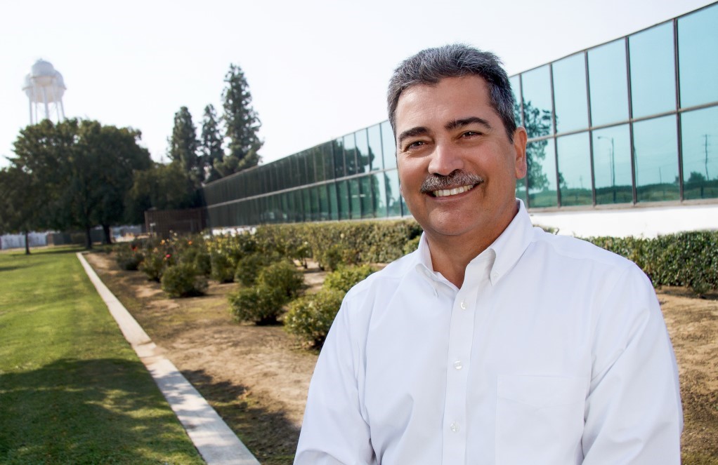 Javier Gutierrez, Plant Manager at the Fresno float glass plant